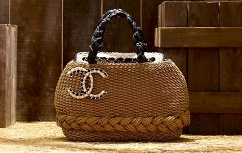 sac paille chanel